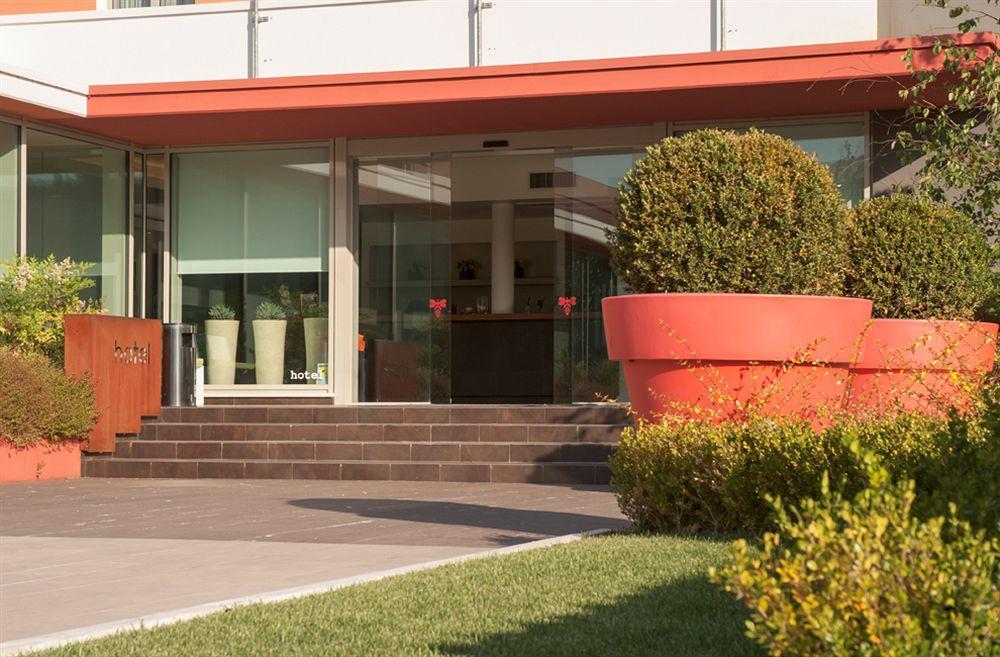 Hotel Cluentum Толентіно Екстер'єр фото